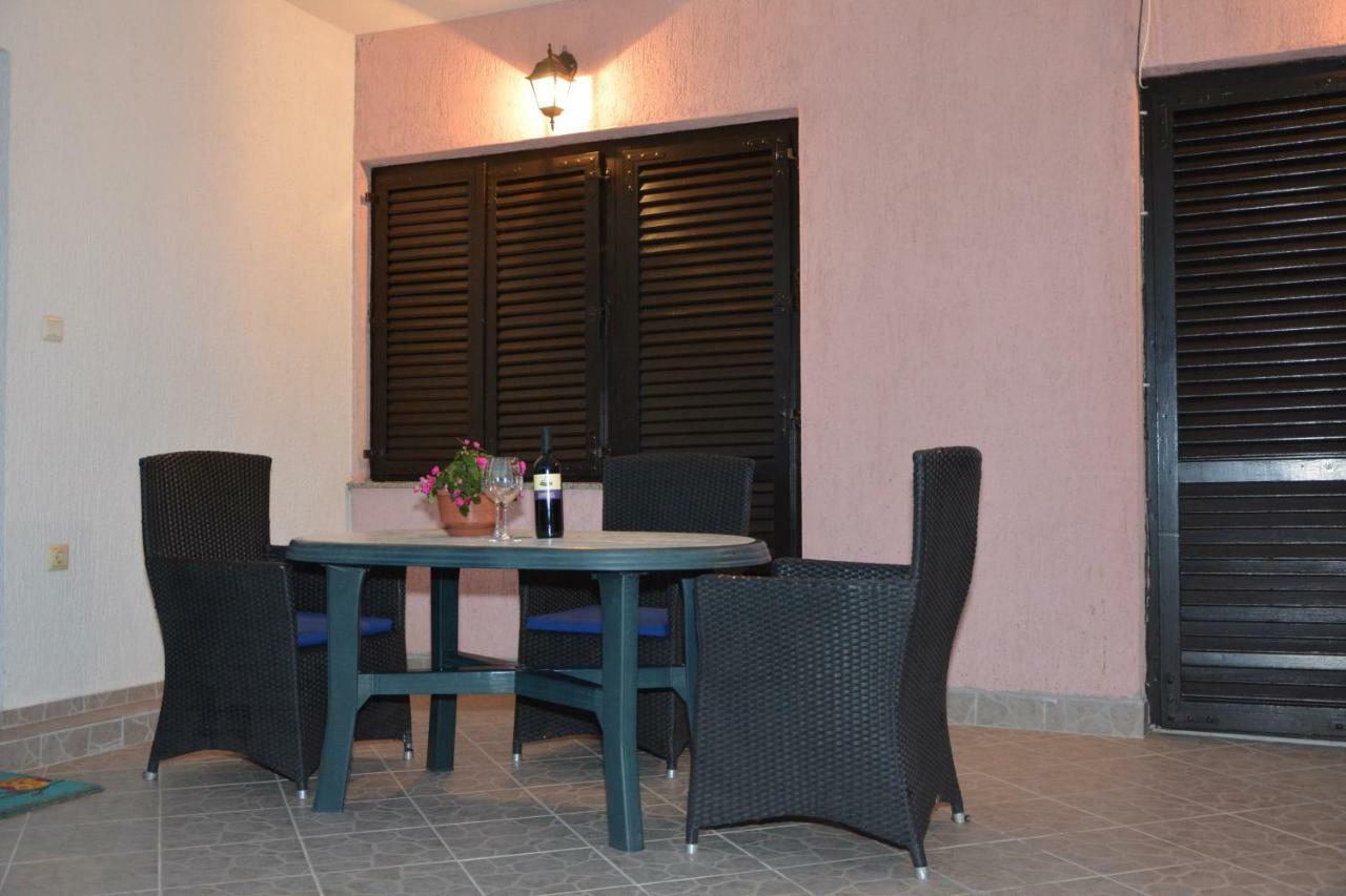 Apartment Vrban 塞尼 外观 照片
